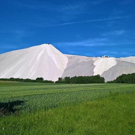 Hotel Am Salzberg Philippsthal Екстериор снимка